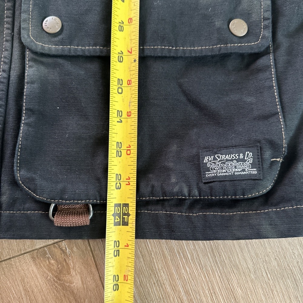 Levi Strauss Men's Trucker Jacket Rivet Black Acid Wash Corduroy Collar Medium - Picture 13 of 13